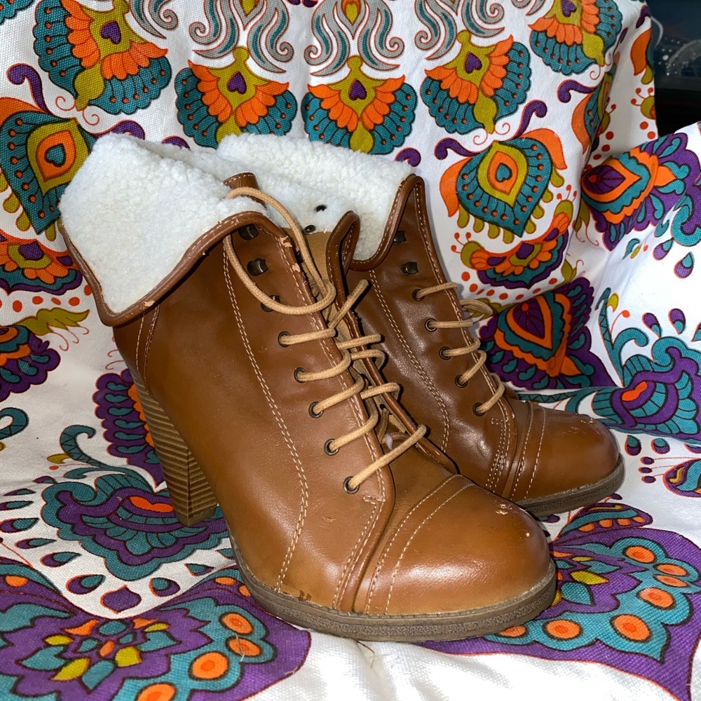 Size 8.5 booties